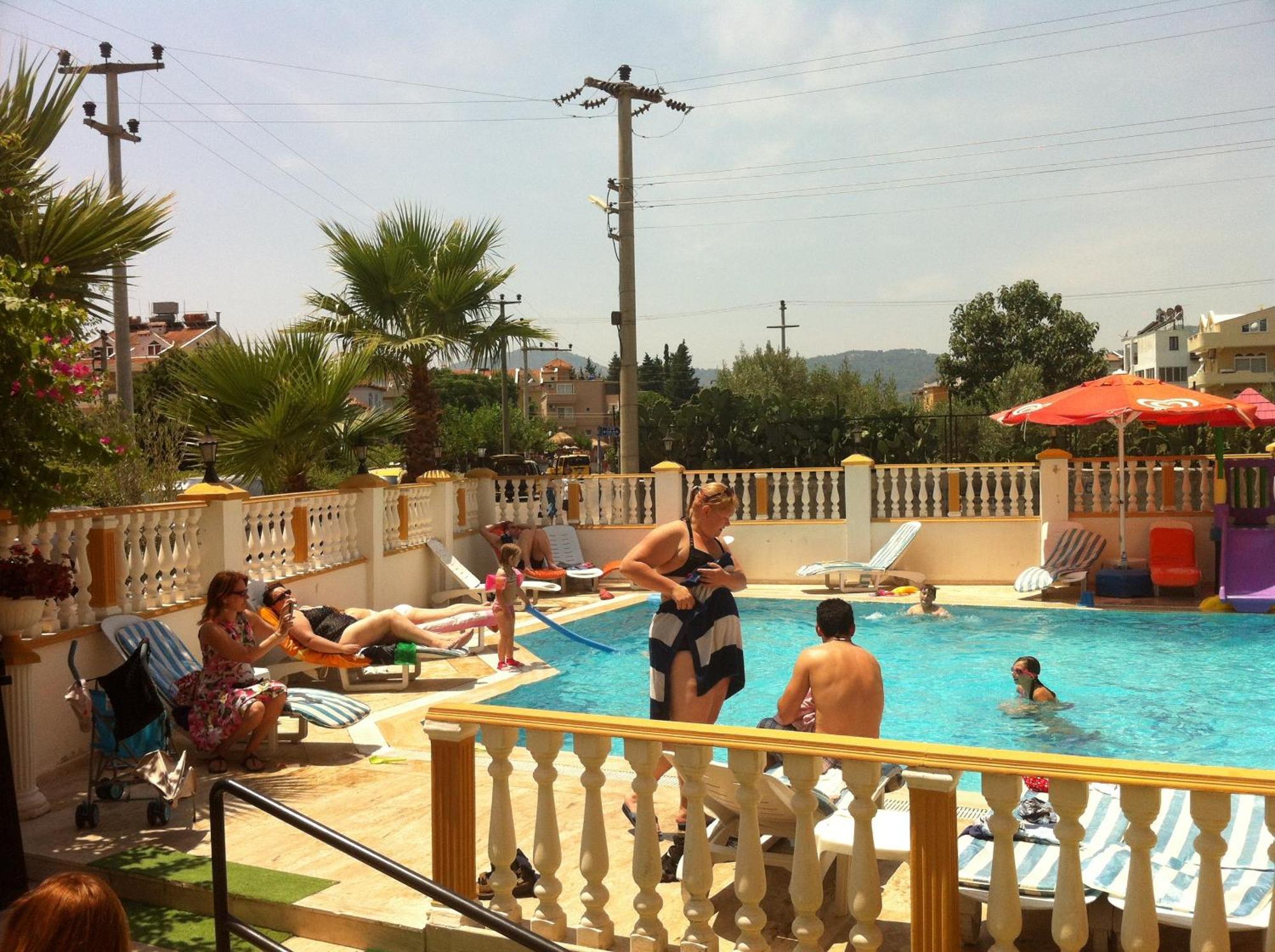 Irem Apart Hotel Marmaris Eksteriør bilde